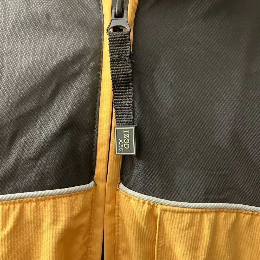 IZOD Men’s Nylon Jacket / SZ: XL